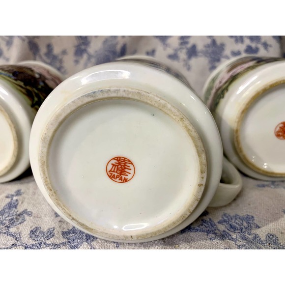 Set of 3 Vintage Handpainted Japanese Cherry Blossom Porcelain Mugs - Picture 4 of 10